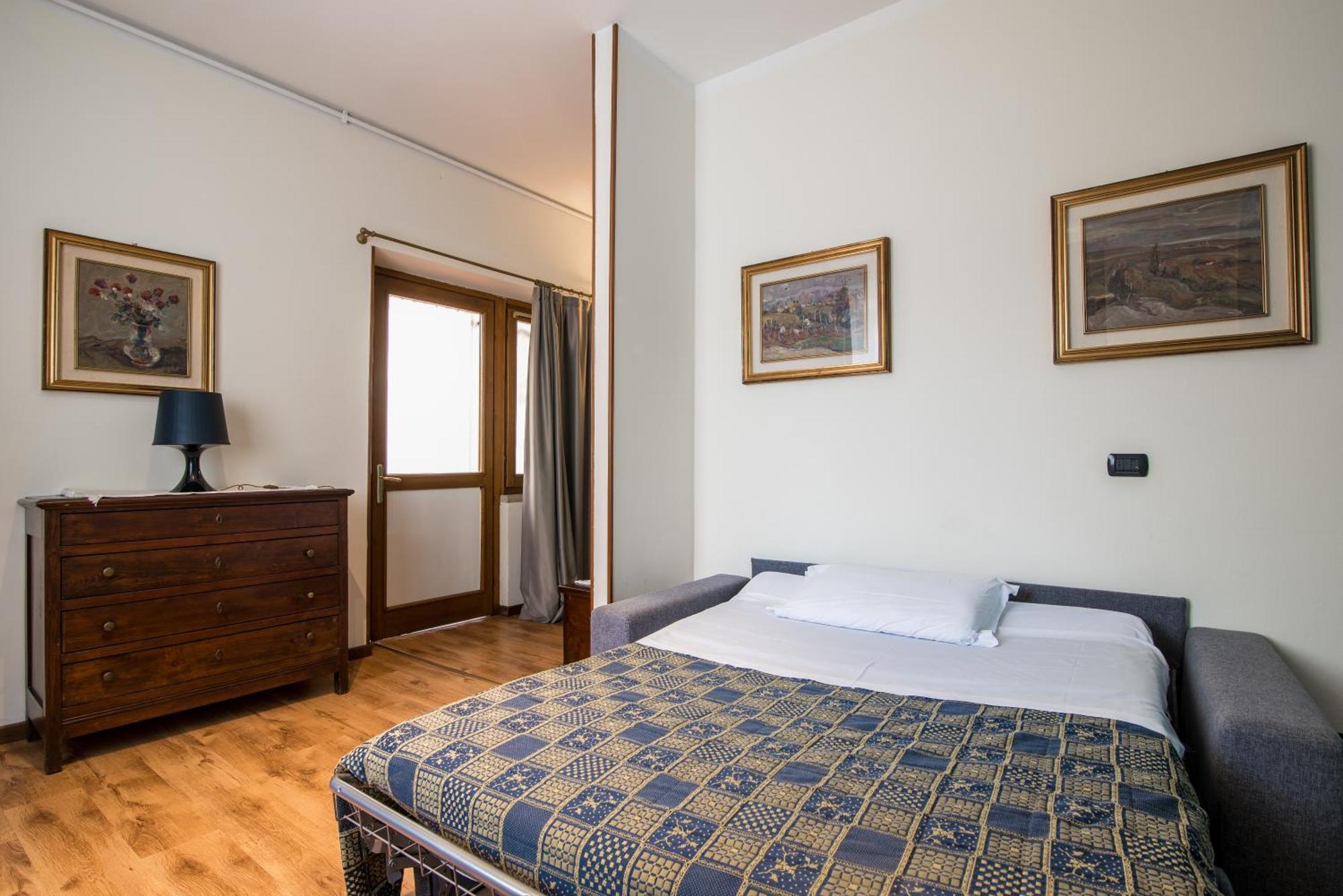 Hotel Porta Del Sole ソイアーノ・デル・ラーゴ エクステリア 写真